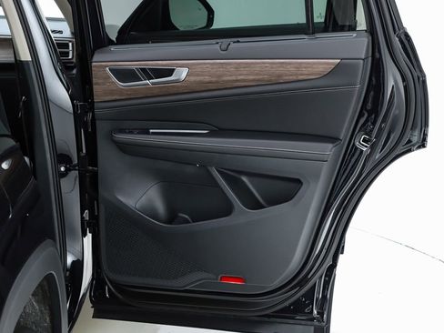 New 2026 Volkswagen Atlas SEL AWD/4WD image 31