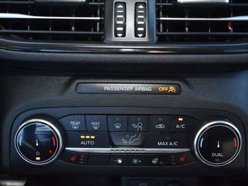 Used 2023 Ford Escape ST-Line AWD/4WD image 30