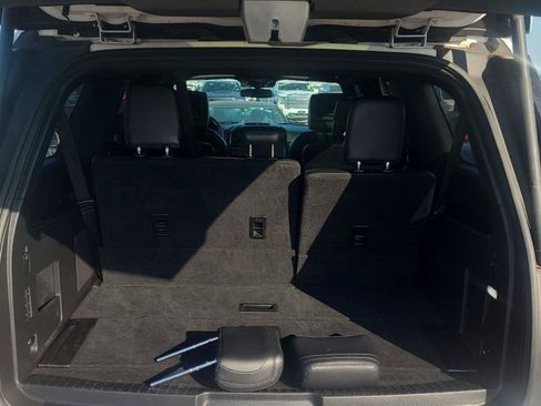 Used 2019 Ford Expedition Max Limited RWD image 14