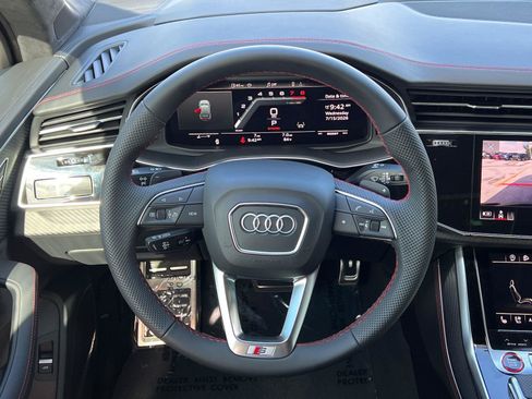 New 2026 Audi SQ7 Prestige AWD/4WD image 17