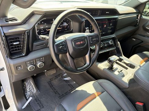Used 2026 GMC Sierra 1500 AT4 AWD/4WD image 9