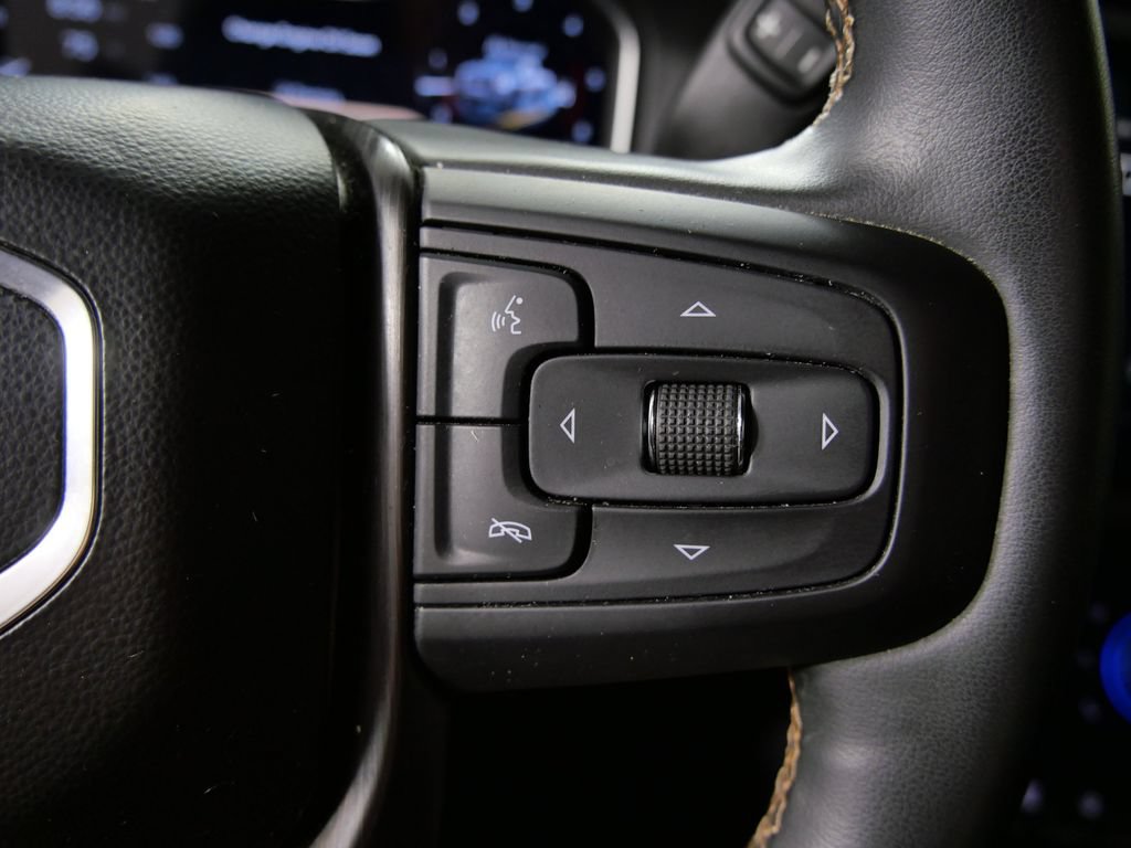 Used 2024 GMC Sierra 3500 AT4 w/ Technology Package AWD/4WD image 26