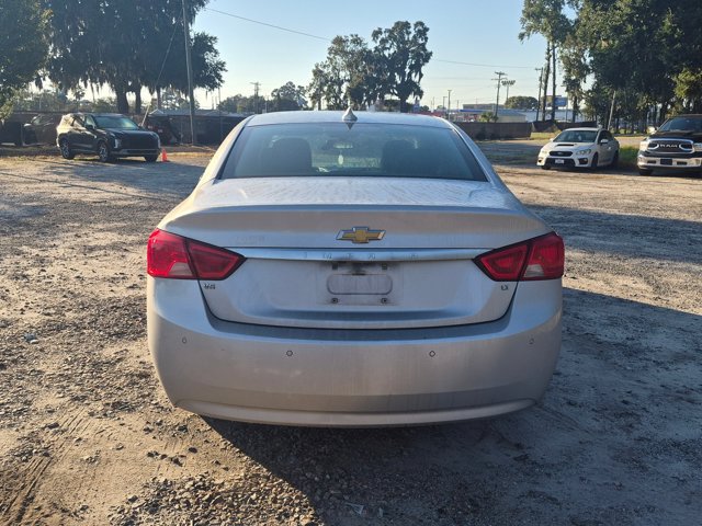 Used 2016 Chevrolet Impala LT w/ Convenience Package FWD image 5