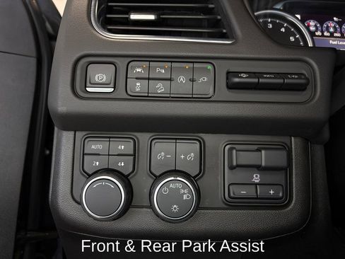 Used 2021 Chevrolet Tahoe High Country w/ Premium Package AWD/4WD image 18