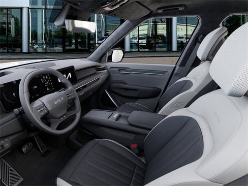 New 2026 Kia EV9 GT-Line image 17