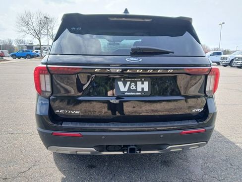 New 2026 Ford Explorer Active AWD/4WD image 5