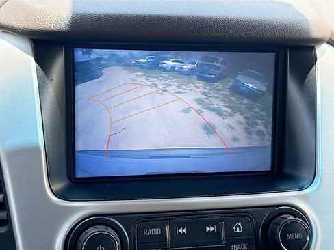 Used 2018 GMC Yukon SLT RWD image 15