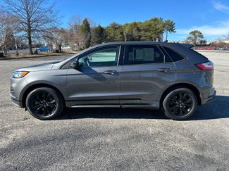 Used 2022 Ford Edge SE w/ Black Appearance Package video 2