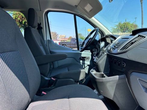 Used 2017 Ford Transit 350 XLT RWD image 10