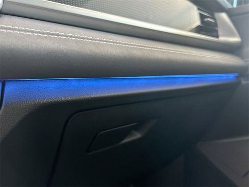 New 2026 Volkswagen Tiguan SE R-Line image 27