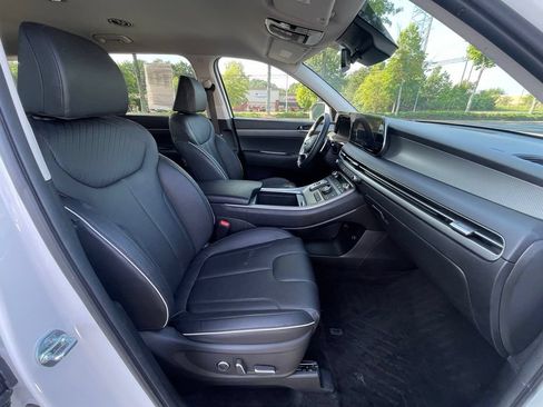 Used 2024 Hyundai Palisade SEL FWD image 31