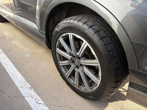 Used 2018 Audi Q7 3.0T Premium Plus w/ Premium Plus Package image 6