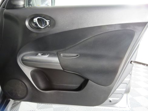 Used 2017 Nissan Juke S image 38