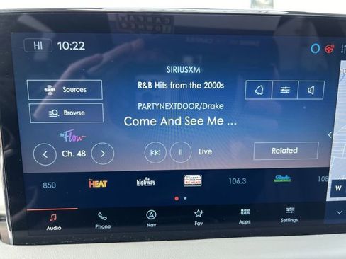 Used 2022 Lincoln Nautilus Reserve w/ Equipment Group 201A image 14