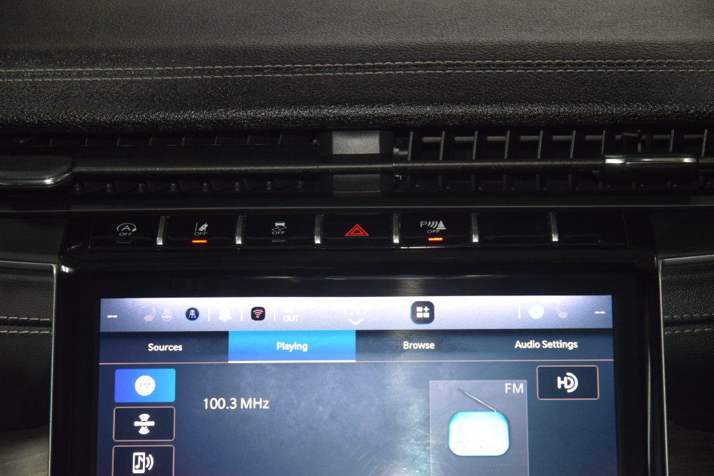 Used 2025 Jeep Grand Cherokee L Limited AWD/4WD image 32