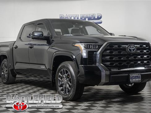 Used 2023 Toyota Tundra Platinum image 1