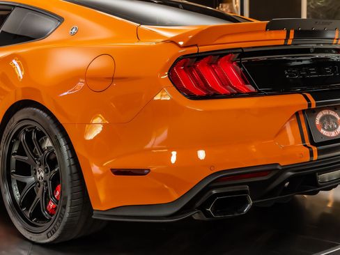 Used 2020 Ford Mustang GT Premium w/ GT Performance Package RWD image 34