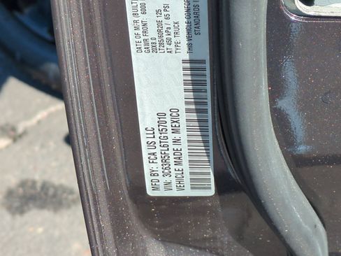 New 2026 RAM 2500 Laramie AWD/4WD image 25