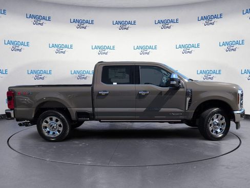 New 2026 Ford F250 Lariat w/ Lariat Ultimate Package AWD/4WD image 3