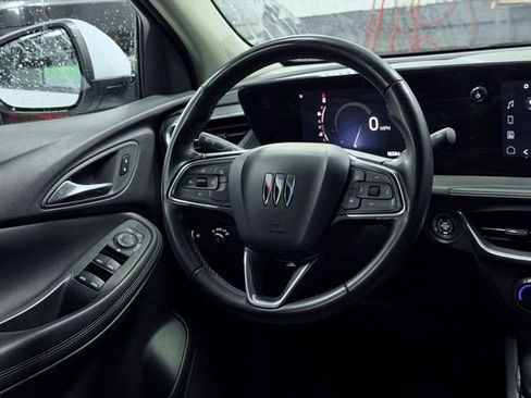 Used 2024 Buick Encore GX Preferred FWD image 24