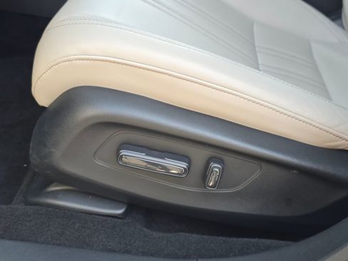 Used 2025 Honda HR-V EX-L image 13