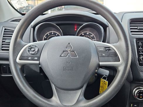 Used 2020 Mitsubishi Outlander Sport ES image 10