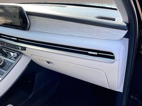 Used 2023 Hyundai Palisade Calligraphy w/ Cargo Package image 27