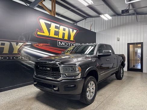 Used 2019 RAM 2500 Limited image 1