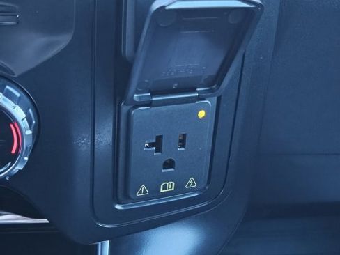 Certified 2025 Ford F150 Raptor image 22