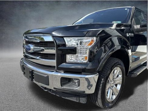 Used 2017 Ford F150 Lariat AWD/4WD image 9