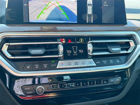 Used 2024 BMW X3 sDrive30i image 16