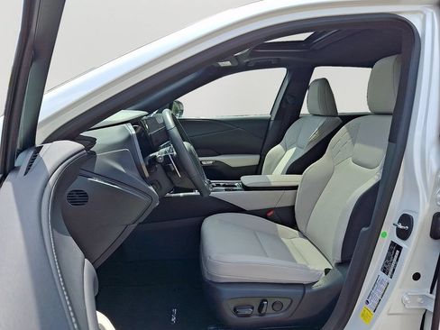 Certified 2023 Lexus RX 350h w/ Cold Area Package AWD/4WD image 14