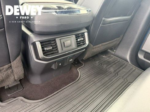 Used 2021 Ford F150 Lariat AWD/4WD image 30