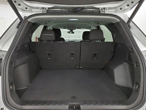 Used 2021 Chevrolet Equinox LT image 22