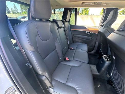 Used 2024 Volvo XC90 T8 Plus w/ Protection Package Premier AWD/4WD image 29