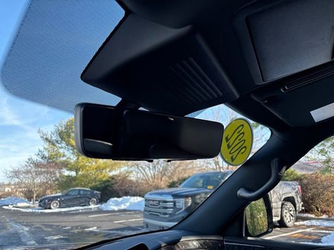 Used 2022 Nissan Armada Platinum w/ Captain's Chairs Package image 44