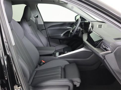 New 2025 Audi Q5 Premium Plus image 13