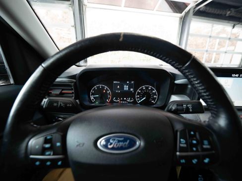 Used 2022 Ford Maverick XLT w/ Equipment Group 300A Standard image 15