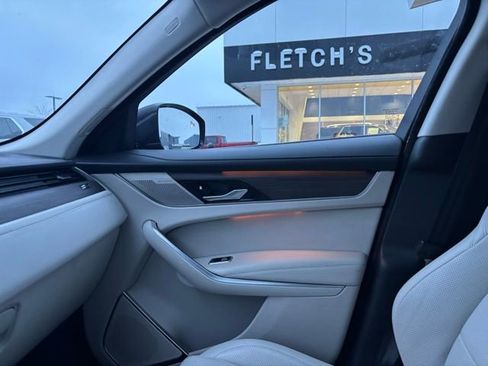 Used 2023 Jaguar F-PACE S image 13