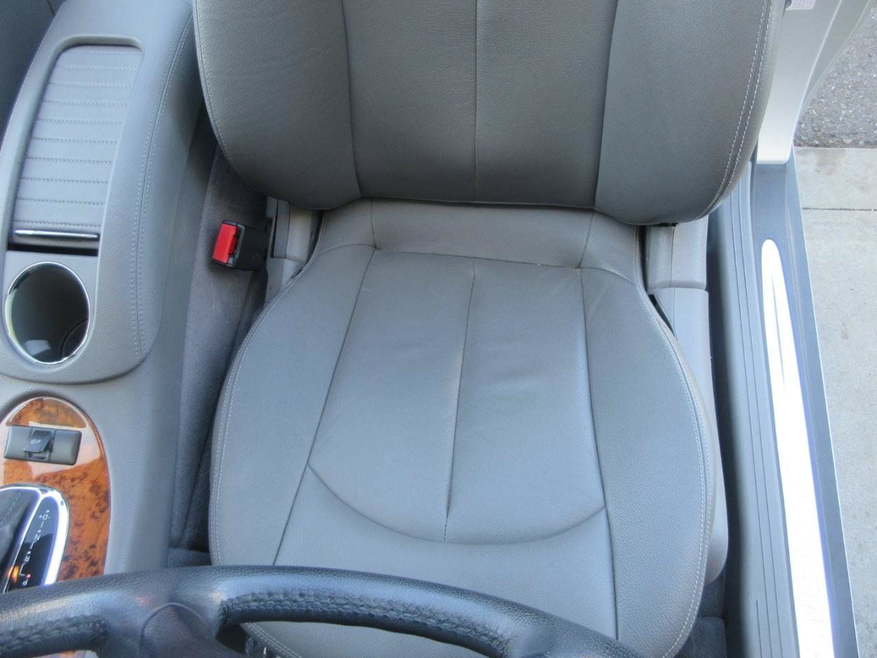 Used 2006 Mercedes-Benz CLK 500 Cabriolet image 8