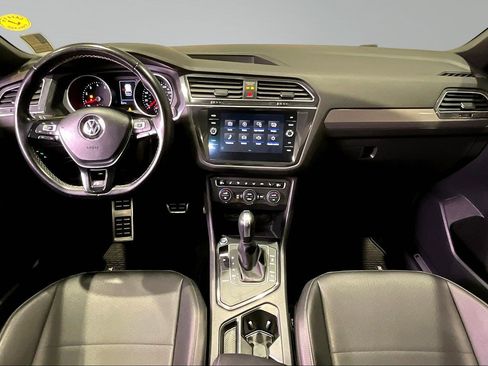 Used 2020 Volkswagen Tiguan SE R-Line image 7