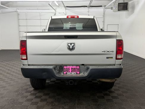 Used 2012 RAM 1500 ST AWD/4WD image 9