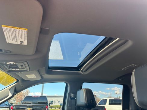 Used 2024 GMC Sierra 1500 Denali w/ Denali Reserve Package image 13