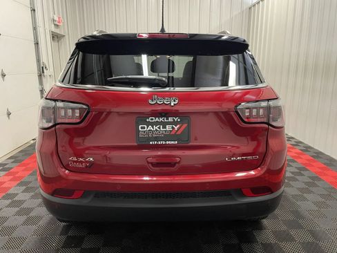 Used 2025 Jeep Compass Limited AWD/4WD image 3