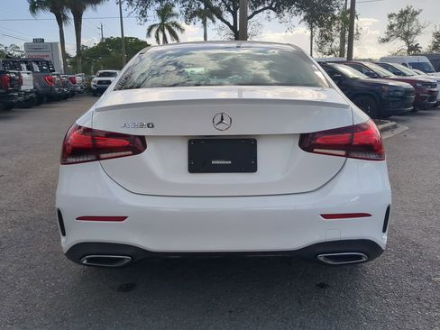 Used 2021 Mercedes-Benz A 220 image 6