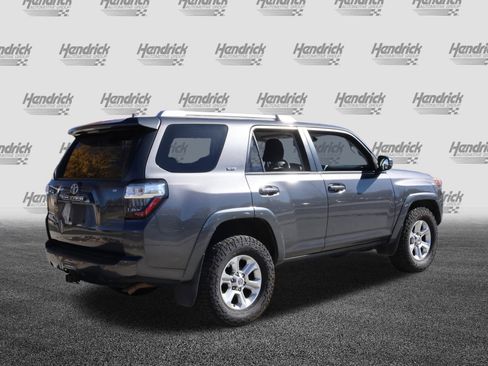 Used 2014 Toyota 4Runner SR5 image 9