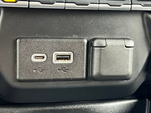 Used 2019 Chevrolet Silverado 1500 RST w/ All-Star Edition AWD/4WD image 38