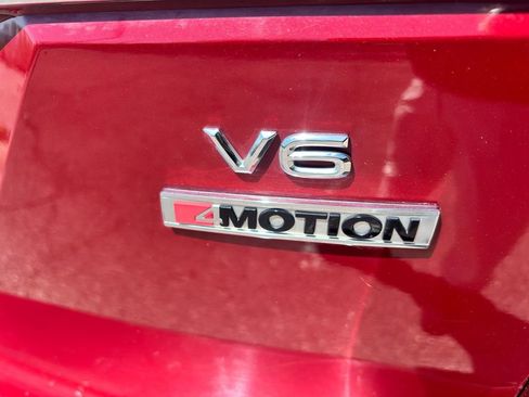 Used 2018 Volkswagen Atlas S image 12