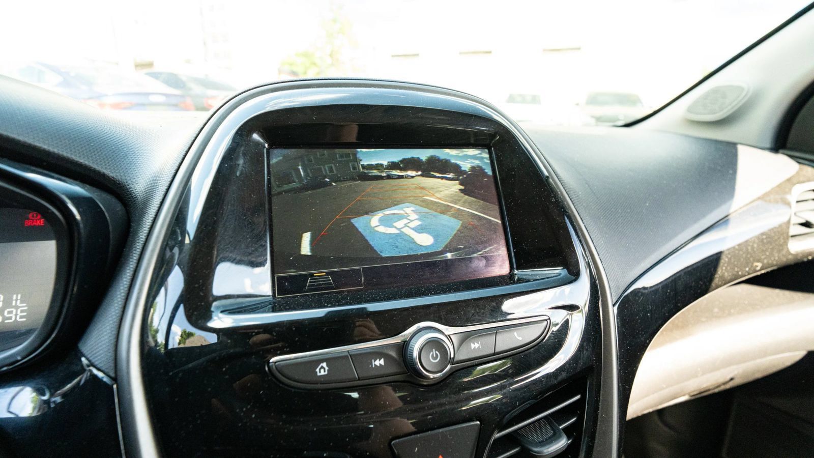 Used 2021 Chevrolet Spark LT FWD image 31