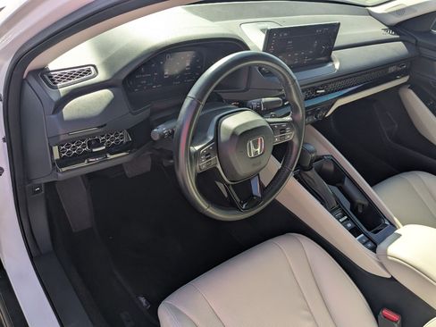Used 2023 Honda Accord EX-L image 16